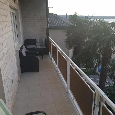Appartement With Parking Space Selce, Crikvenica - 18844 *